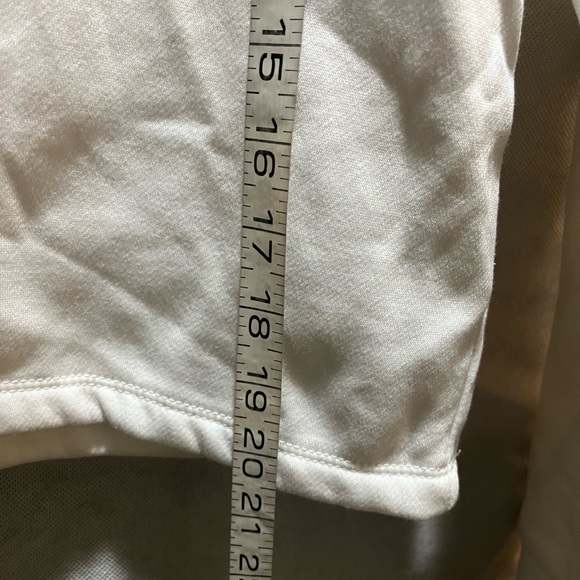 NWOT Calvin Klein Jeans sweatshirt with hoodie - Picture 9 of 9